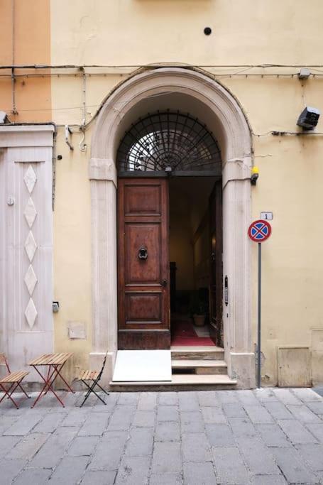 Lussuoso Appartamento Nel Cuore Del Centro Storico بولونيا المظهر الخارجي الصورة